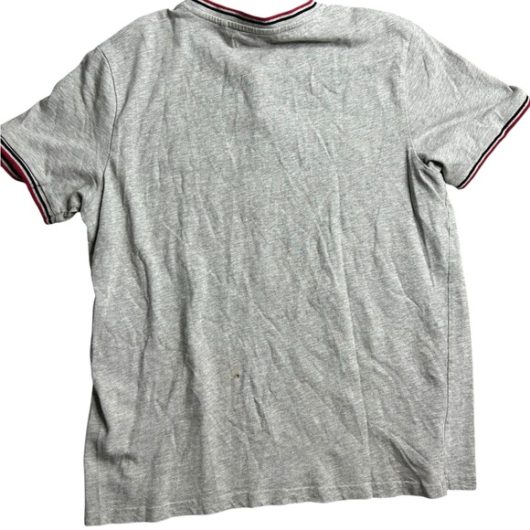 Guess Los Angeles Men’s Henley T-Shirt Gray Size XL Short Sleeve Casual Logo Tee - Picture 5 of 7